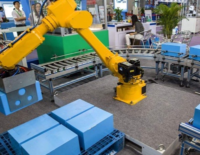 维多利亚老品牌vic(集团)官方网站