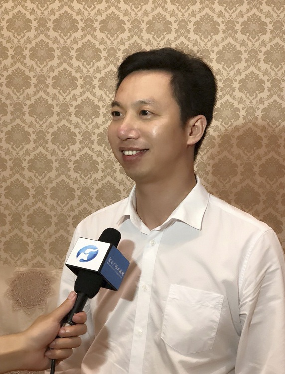 维多利亚老品牌vic(集团)官方网站