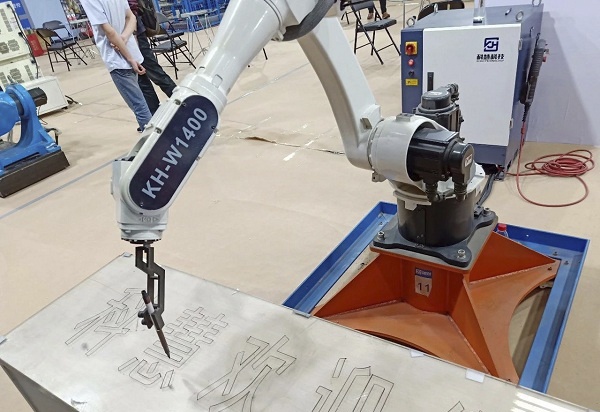 维多利亚老品牌vic(集团)官方网站