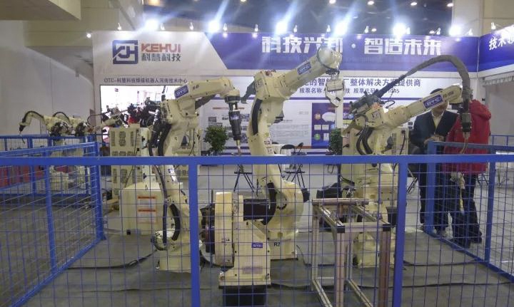 维多利亚老品牌vic(集团)官方网站