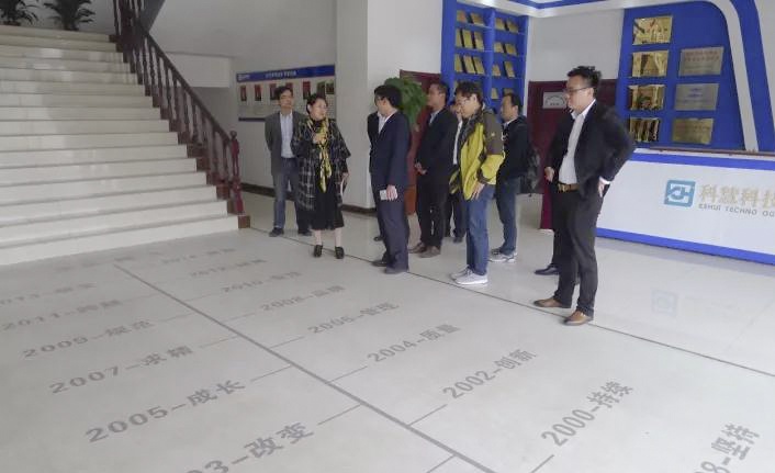 维多利亚老品牌vic(集团)官方网站