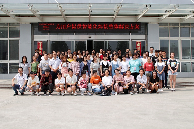 维多利亚老品牌vic(集团)官方网站