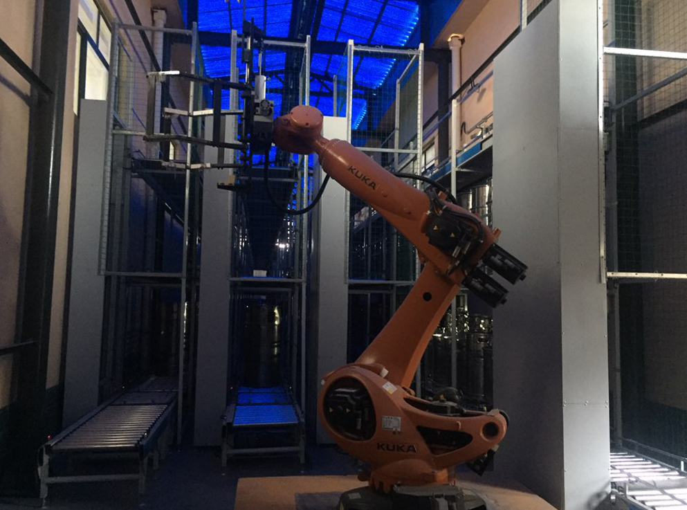 维多利亚老品牌vic(集团)官方网站