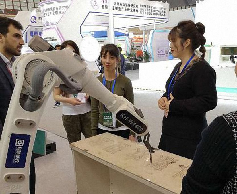 维多利亚老品牌vic(集团)官方网站